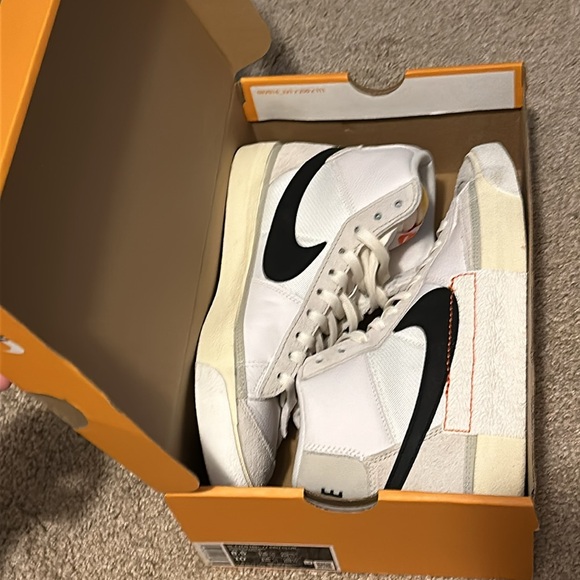 Nike Blazer Mid 77 Pro Club Vintage Retro Sneaker Trainers - Picture 9 of 9